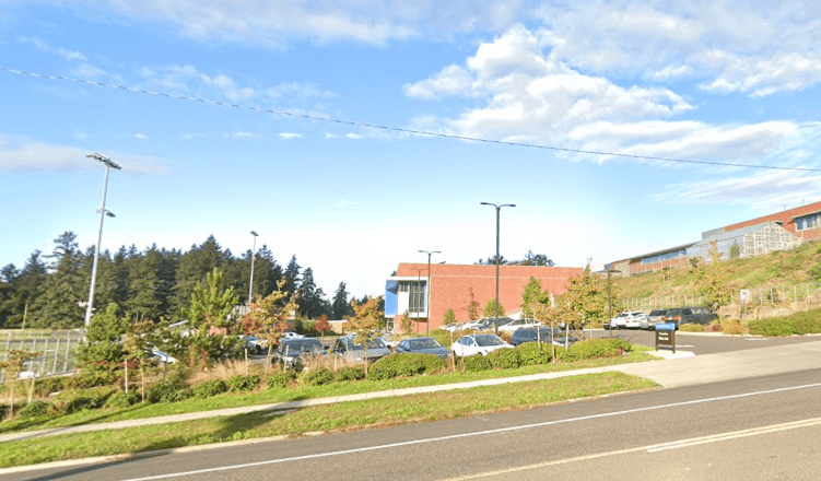 Domestic violence suspect allegedly tried to run from police in Portland high school parking lot