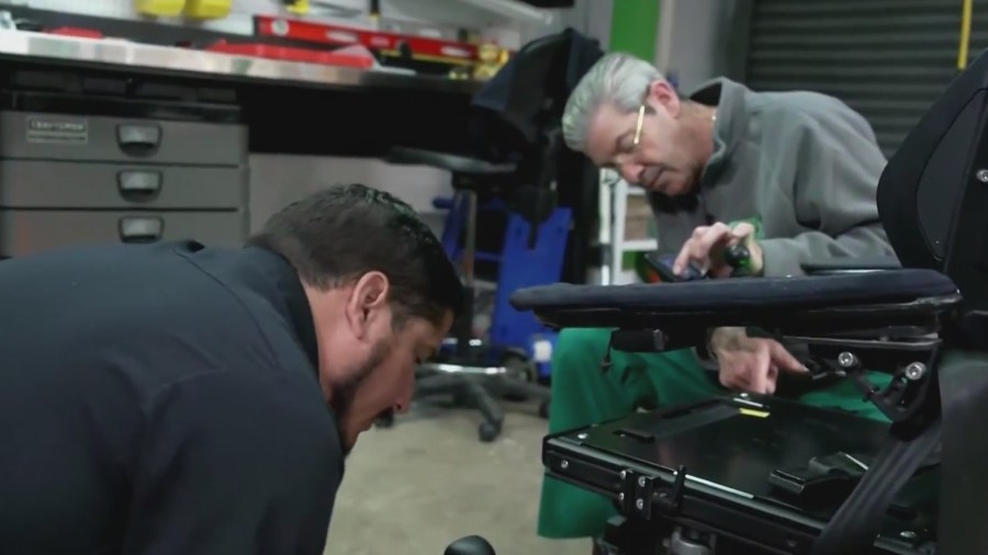 ‘Makes life a lot easier': Oregon bill that allows wheelchair users to make their own repairs moves forward