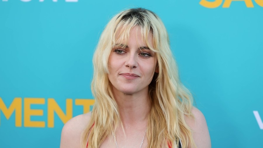 Cannes to premiere Kristen Stewart's directorial debut based on Oregon author's memoir