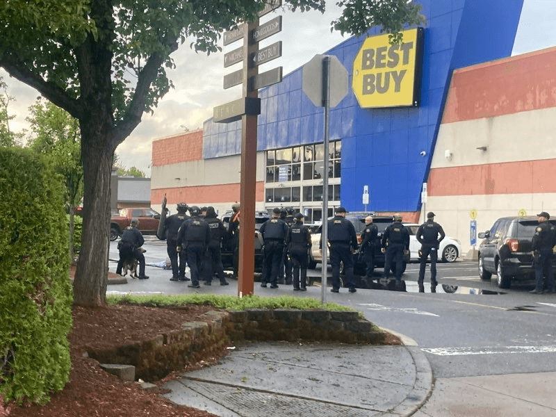 Man pleads guilty to string of armed robberies at Portland weed dispensaries