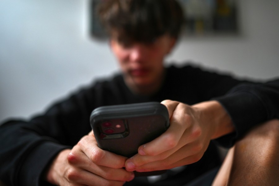 Oregon DOJ alerts families to ‘alarming trend' of surging child sextortion cases