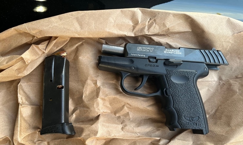 Felon Tasered after flashing loaded gun in Woodburn bar