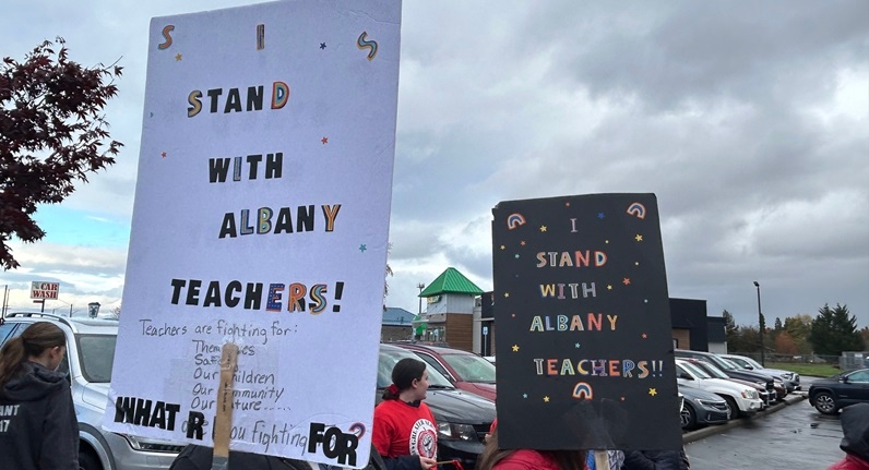 Oregon bill offering unemployment benefits to striking workers could ‘destabilize' school services, superintendents warn
