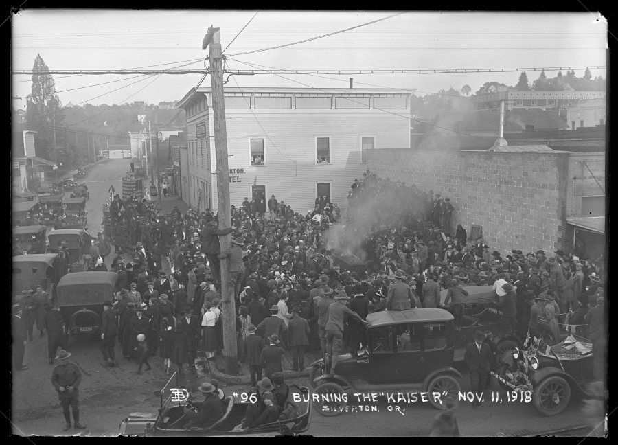 Rare 360-degree photos of Oregon life in 1900s now online