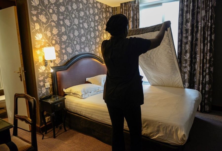 Oregon bill would let hotel guests sue over photos, videos taken in private spaces