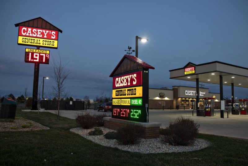 Marshfield man charged with harassment at Casey's gas station