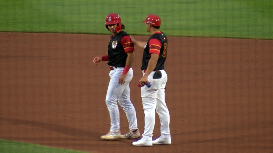 Springfield wins it's fourth straight in 10 innings
