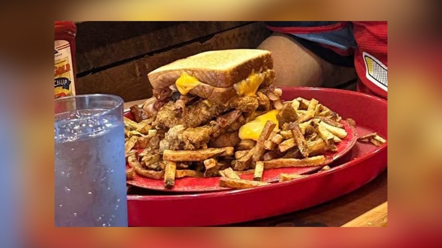 Competitive eaters to tackle burger challenge at Forsyth diner
