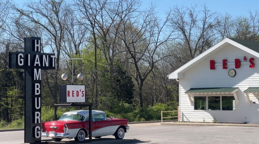 From Route 66 icon to auction item: The revived Red's Giant Hamburg is for sale