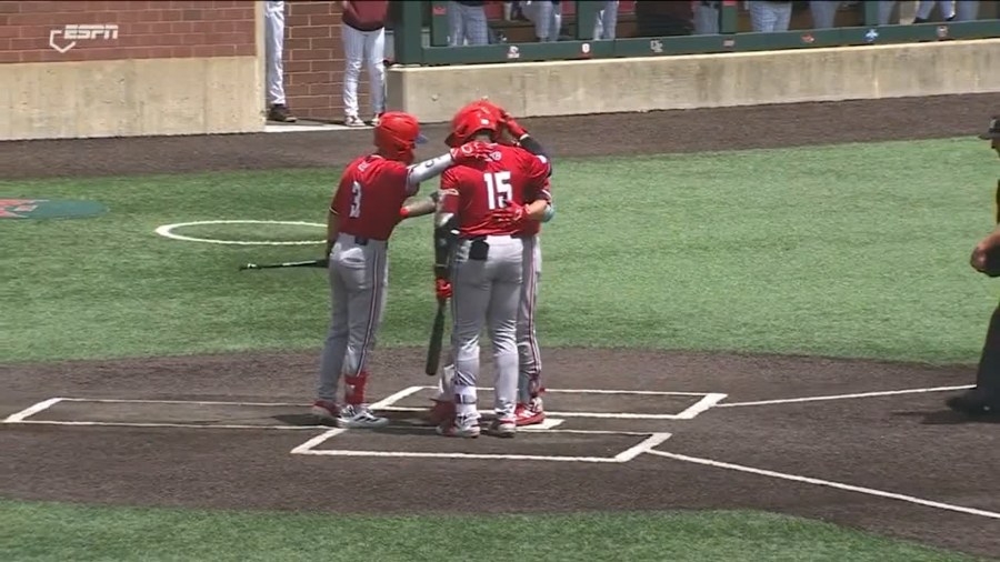 Flames send Bears to MVC losers bracket