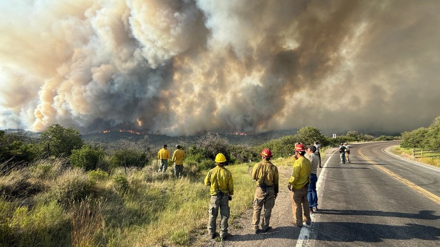 Lighting-caused wildfires closes Black Canyon; Evacuations underway