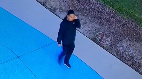 Oakley police seek public's help in identifying battery suspect