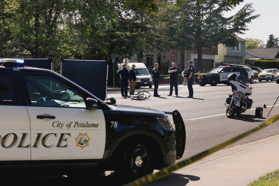 Petaluma police seek witness info in fatal crash with bicyclist, car