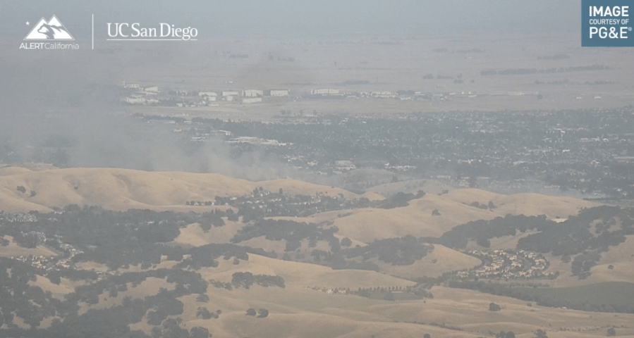 Fire breaks out in Fairfield residential neighborhood