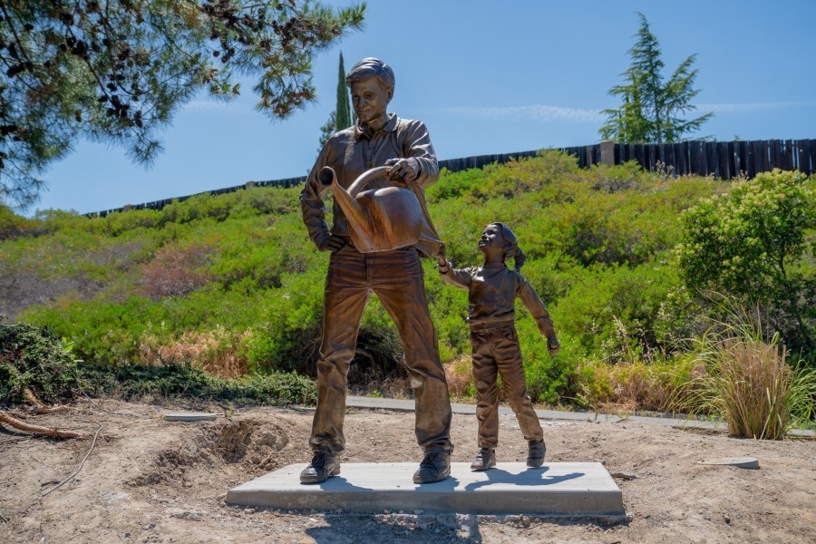 Antioch's beloved ‘Hey Daddy, Look!' statue vandalized