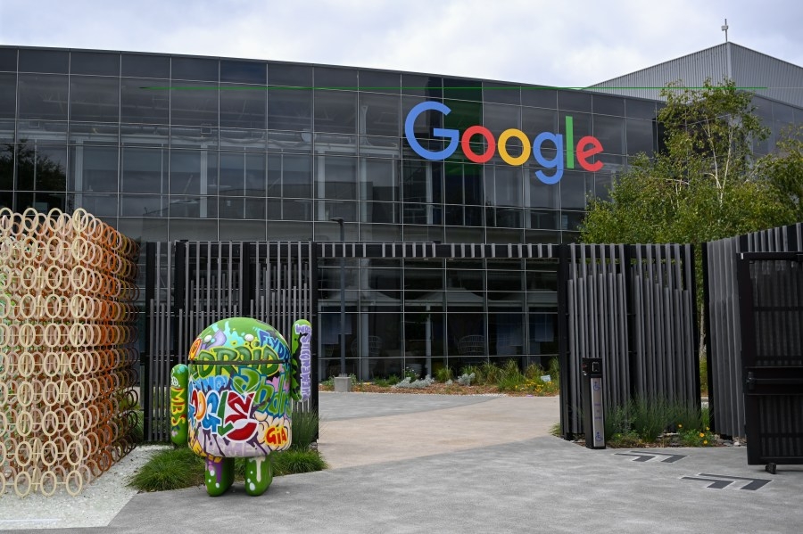 Google software engineer accused of stealing AI technology for China