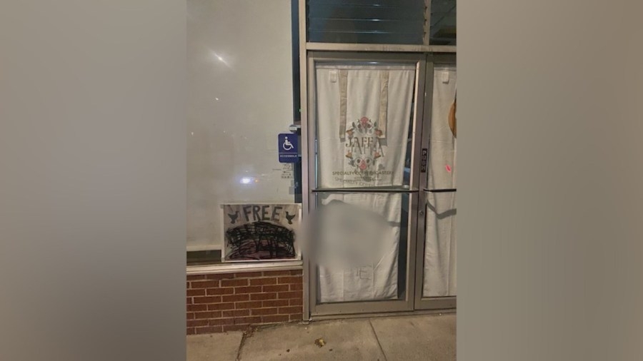 Muslim-owned Berkeley business vandalized, community rallies behind it