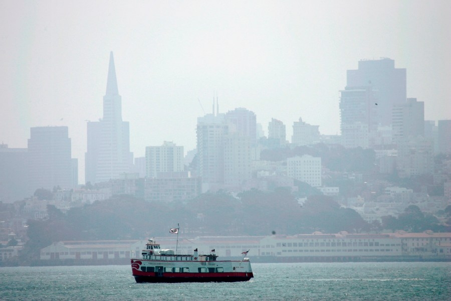 Wildfire smoke from Canada triggers air quality advisory in Bay Area