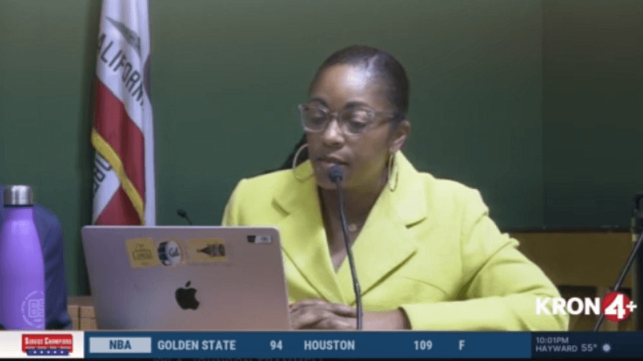 Oakland Unified School District votes to remove superintendent
