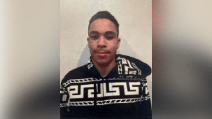 Missing at risk 15-year-old sought: deputies