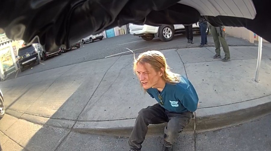 VIDEO: Man accused of stabbing child in the neck arrested by Albuquerque police
