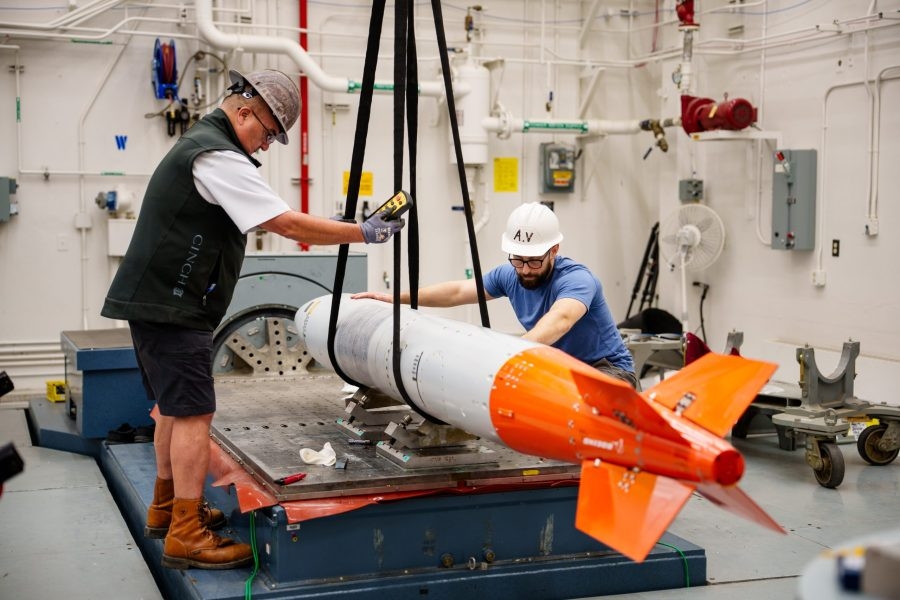Sandia Labs help complete new gravity bomb a year ahead of schedule