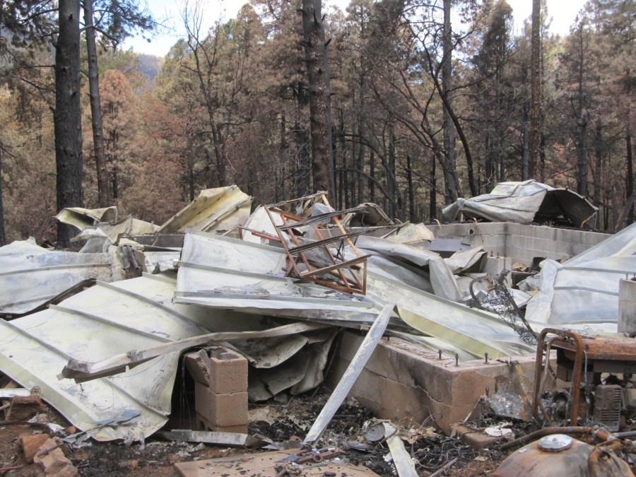 Couple loses home to Trout Fire burning in the Gila National Forest