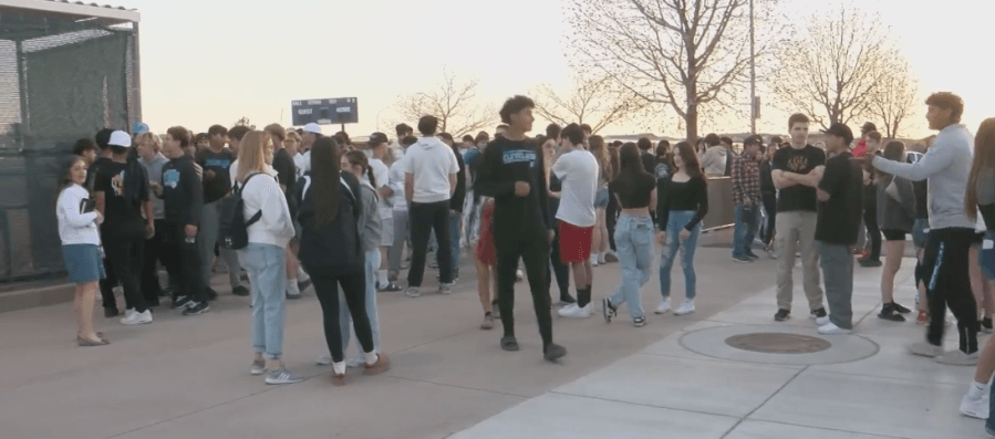 Community mourns death of Cleveland High School student