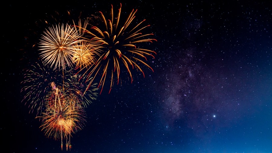 Santa Fe County bans ‘high-risk' fireworks for a month