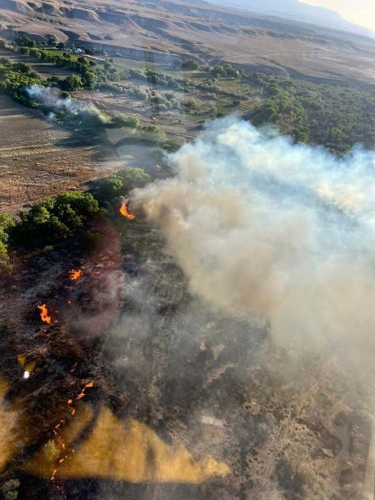 Cudei Fire burns northwest of Shiprock