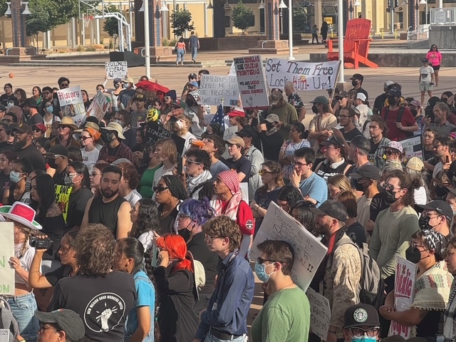 Protesters take to downtown Albuquerque against Trump immigration efforts
