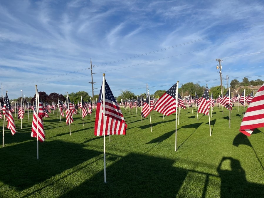 ‘We haven't forgotten': 500 flags on display in Farmington for Memorial Day