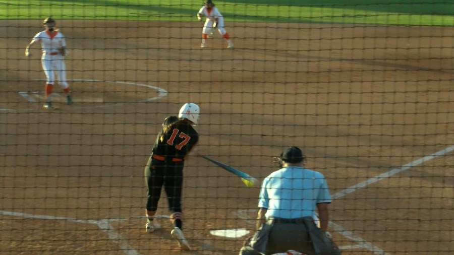 Woodlake pushes past Coalinga for Div. III Central Section title