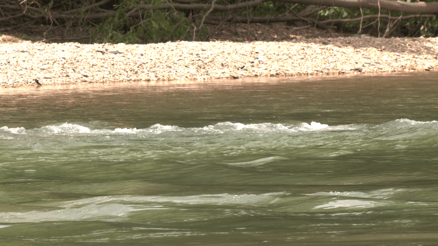 Overnight rain causes Elk River in McDonald County to rise