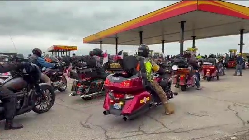 Run for the Wall motorcyclists roar through Topeka on way to D.C.