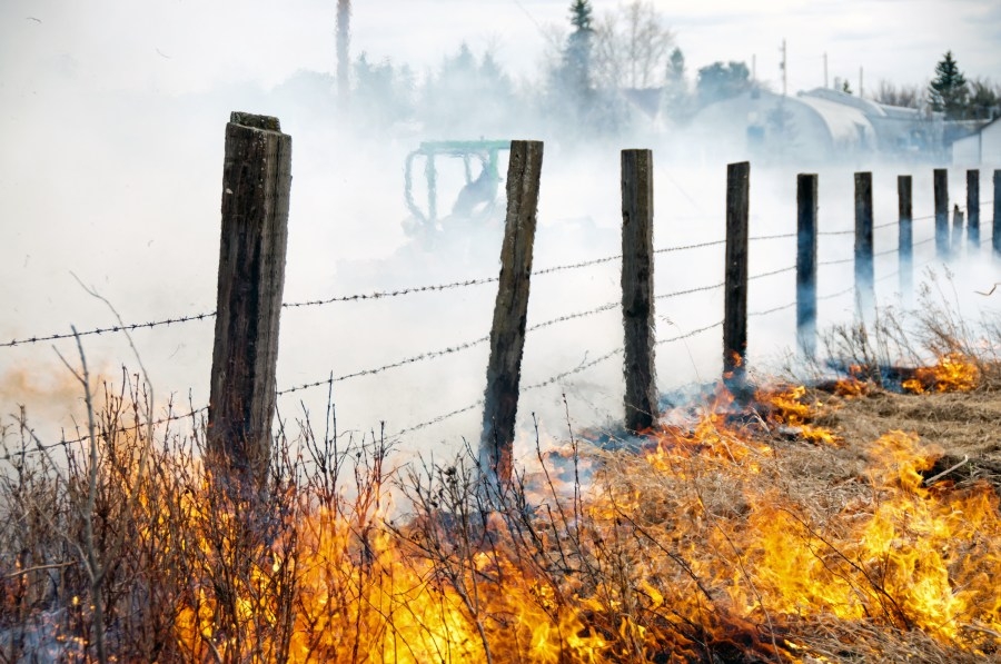 Kansas firefighters use new communication technology to help fight grassfires