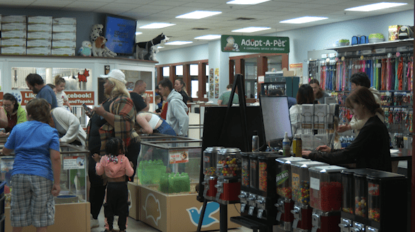 Memorial Day brings foot traffic to Topeka mall