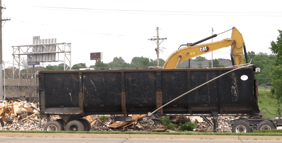 Topeka Steak ‘n Shake demolished to make way for new restaurant