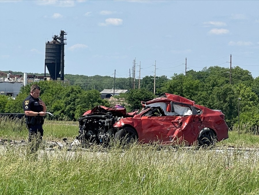 ‘She loved her students tremendously': Topeka teacher killed in Highway 24 crash