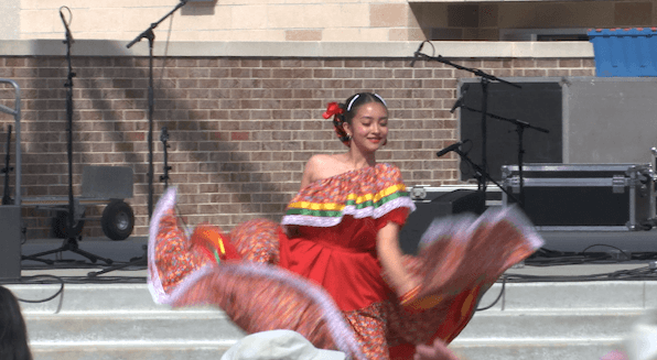 Evergy Plaza hosts Viva Downtown Topeka