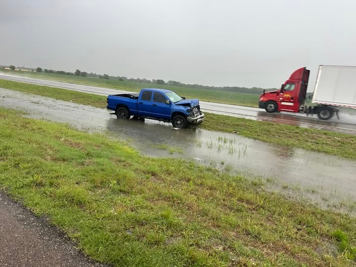 Heavy rain causing flooding in parts of Kansas