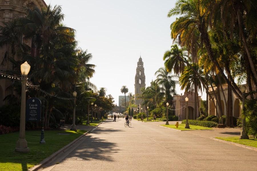 What's closed on Presidents Day in San Diego?