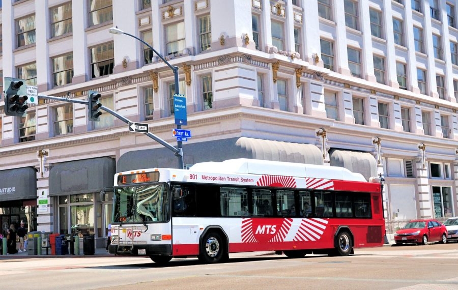 More San Diegans opting to take MTS over cars, new survey shows