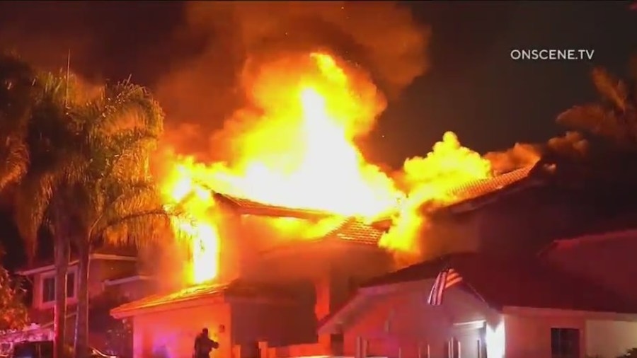 One person confirmed dead in early morning house fire in Oceanside