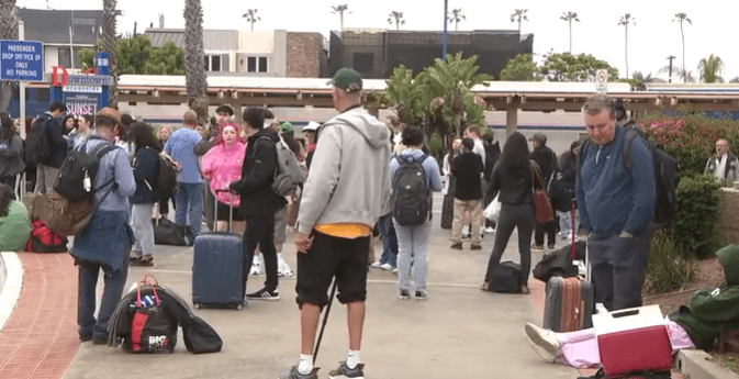 Oceanside-Irvine bus link returns to rail service as cliff work continues