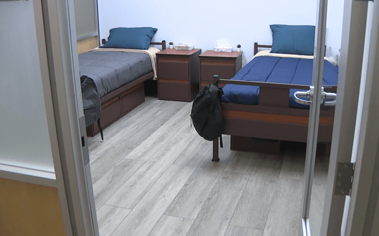 City of San Diego opens new homeless shelter for young adults