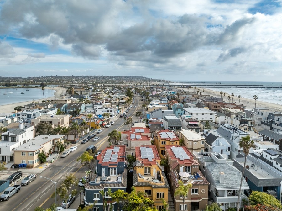 Applications for Mission Beach whole home short-term rental licenses to reopen