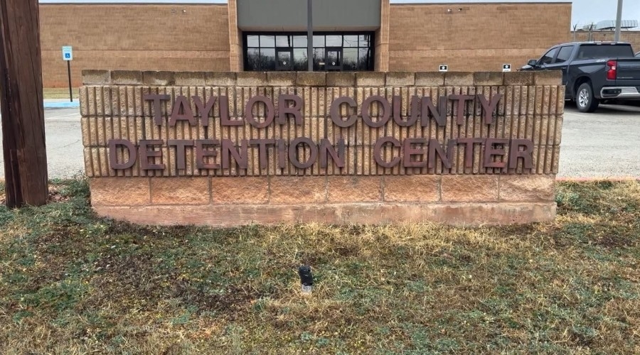 Will Taylor County inmates be relocated during jail roof repair?
