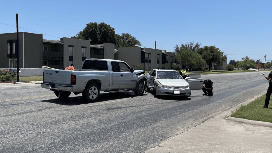 Minor injuries reported in south Abilene collision