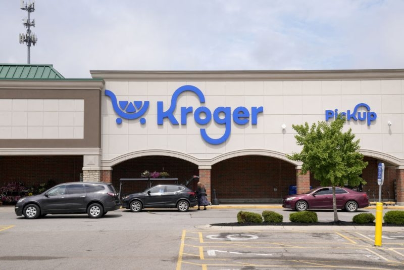 Kroger to provide free Hour Back breakfast boxes ahead of daylight savings time